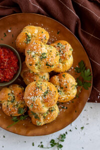 Homemade Garlic Knots